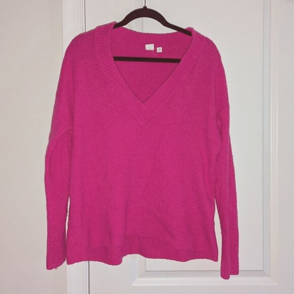Gap Boucle V-neck Wool Blend Neon Fuchsia Solid Soft Knit Long Sleeve Sweater MP - Picture 2 of 3